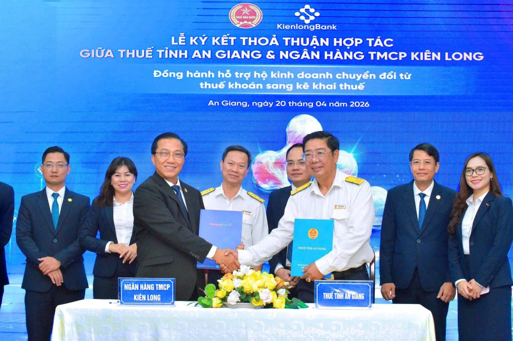 Cục Thuế tỉnh An Giang và KienlongBank ký kết hợp tác, thúc đẩy hỗ trợ hộ kinh doanh trong tiến trình số hóa
